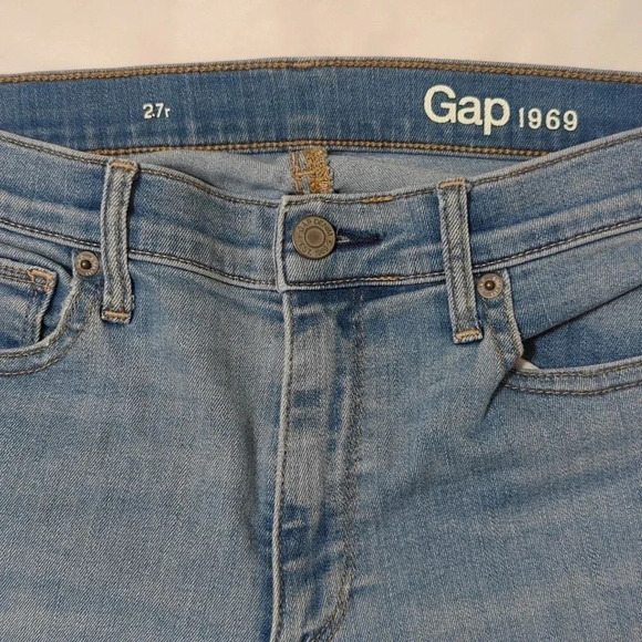 GAP 1969 True Skinny Jeans, Color Light Indigo Size 27 - Picture 8 of 12